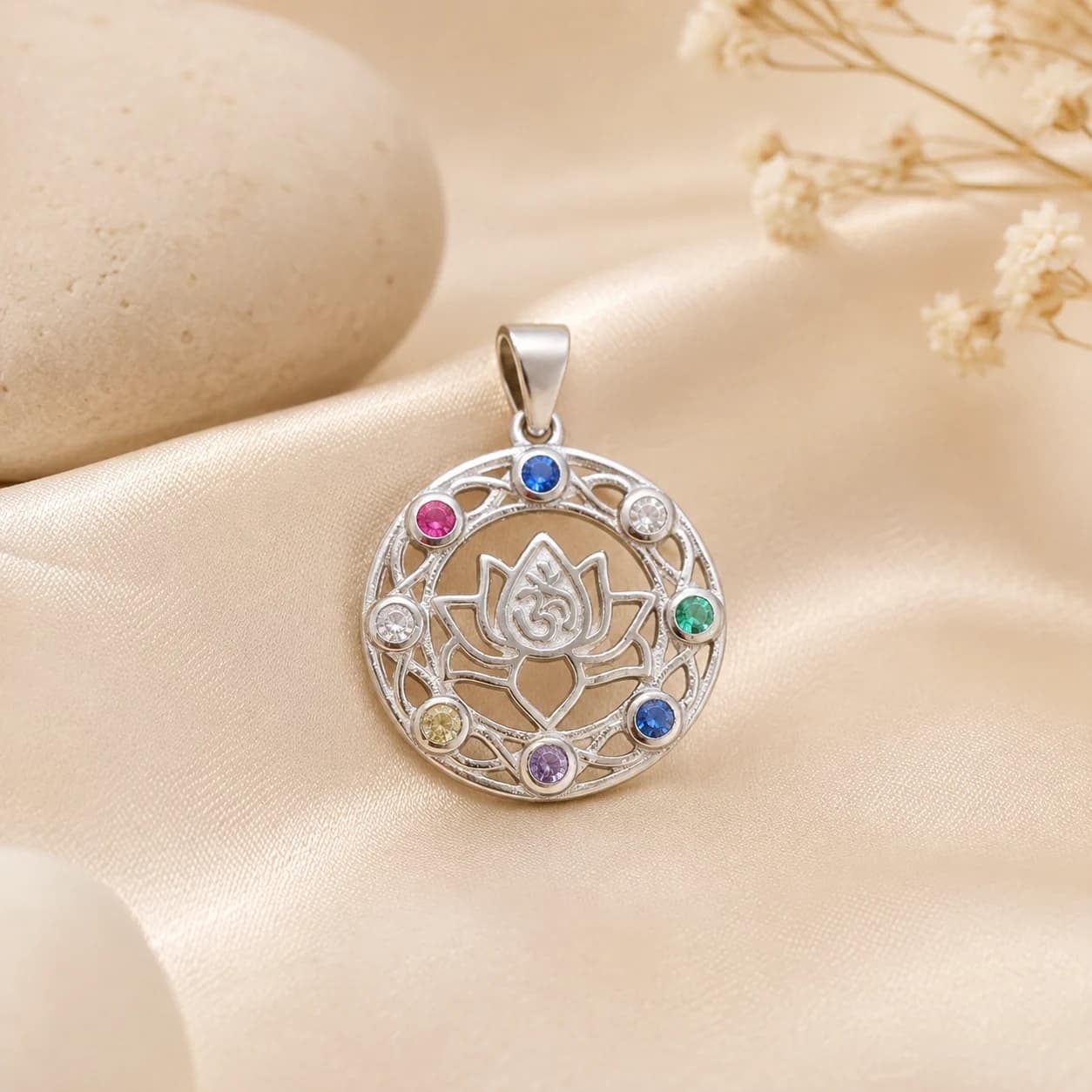 Dije Flor de Loto 7 Chakras de Plata 925 - Sattva