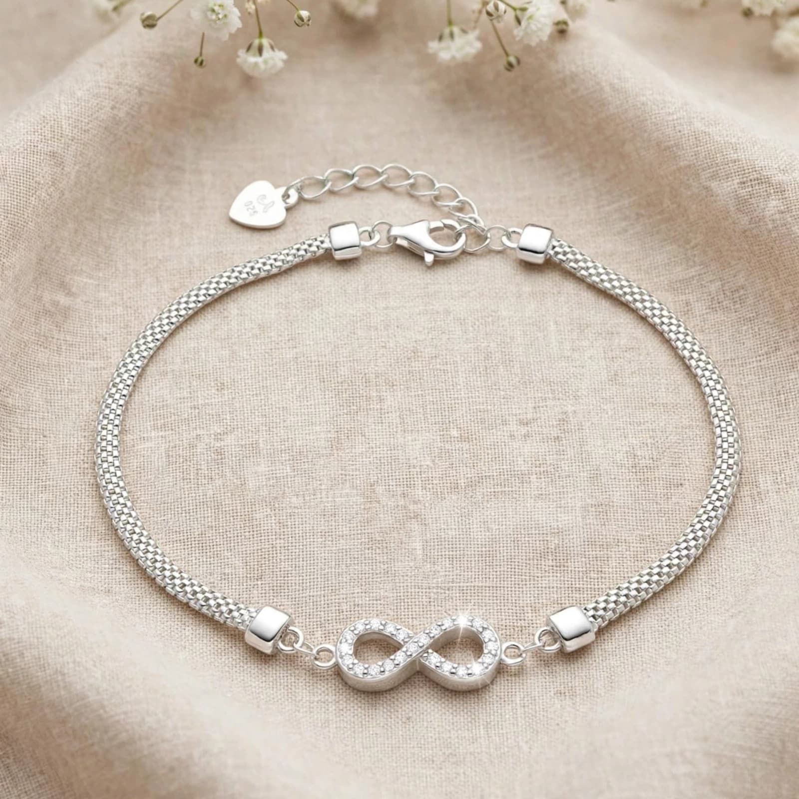 Pulsera de Plata 925 con Infinito y Circonias – Lazo Eterno