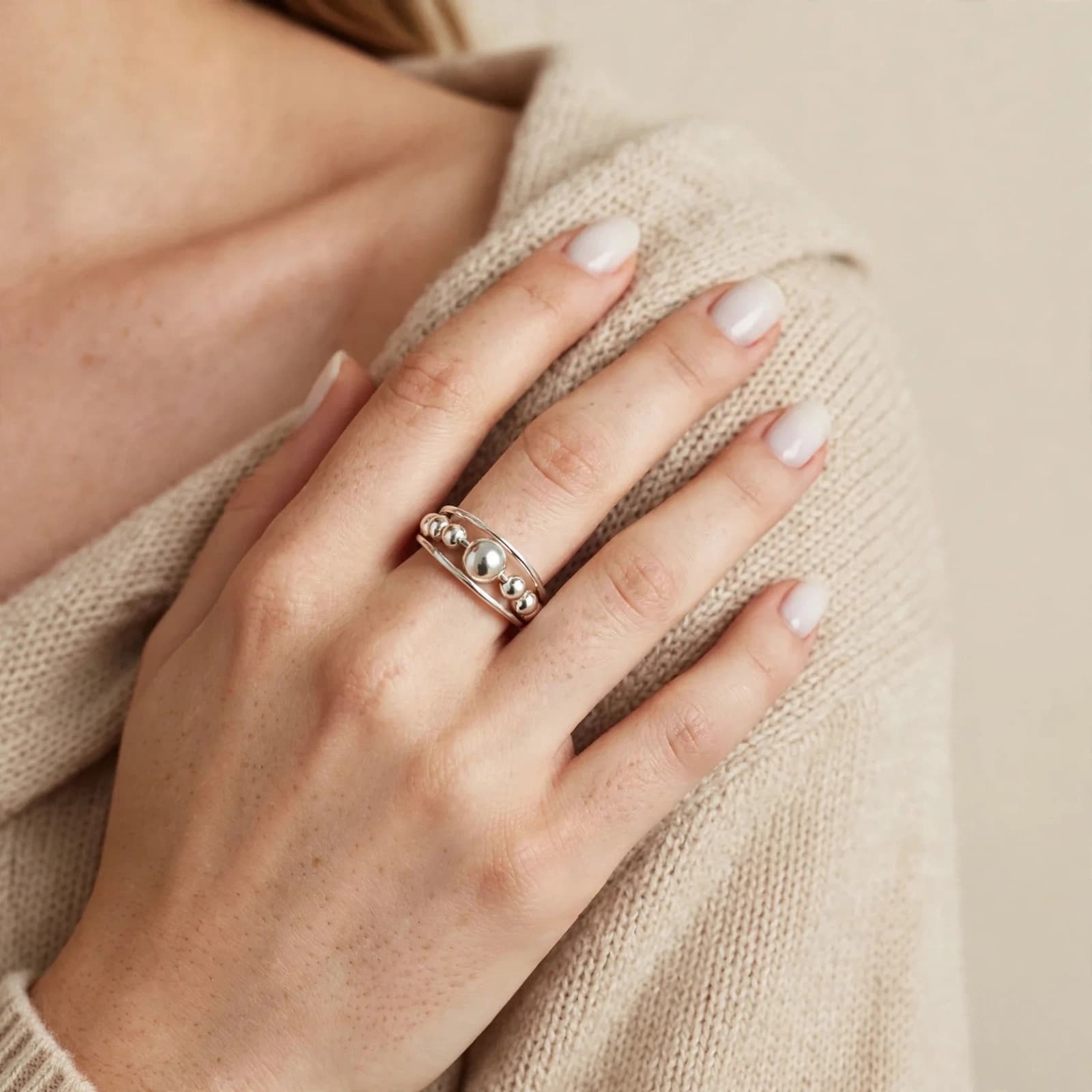 Anillo de Plata 925 con Esferas – Constelación